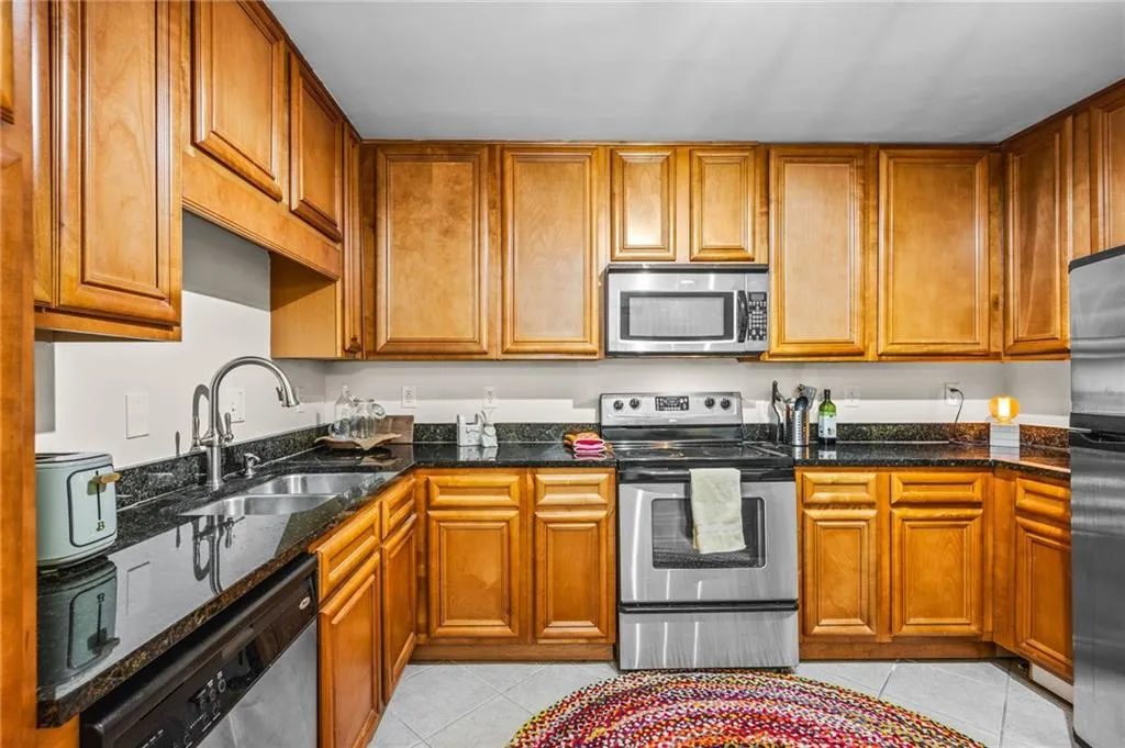 1468 Briarwood Road Ne Unit 401, Brookhaven, Georgia 30319, 1 Bedroom Bedrooms, 0 ,1 BathroomBathrooms,Residential,For Sale,1468 Briarwood Road Ne Unit 401,7681630