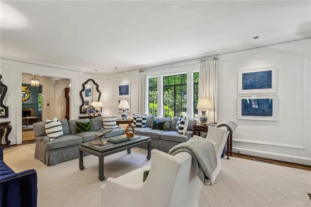 2648 Rivers Road Nw, Atlanta, Georgia 30305, 5 Bedrooms Bedrooms, ,4 BathroomsBathrooms,Residential,For Sale,2648 Rivers Road Nw,7560677