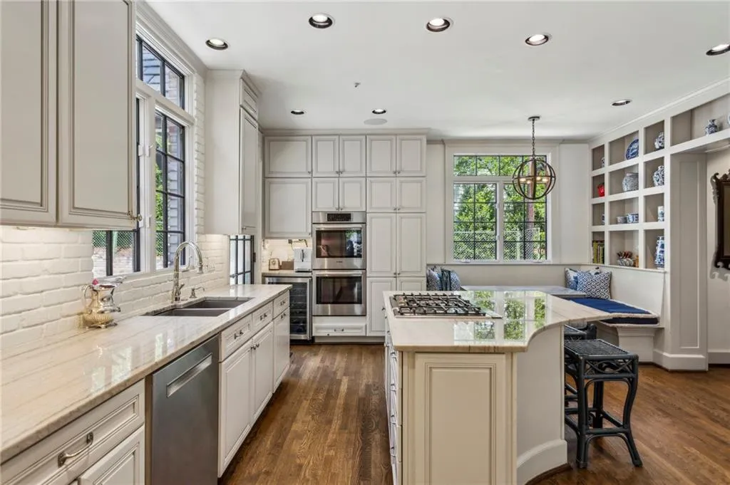 2648 Rivers Road Nw, Atlanta, Georgia 30305, 5 Bedrooms Bedrooms, ,4 BathroomsBathrooms,Residential,For Sale,2648 Rivers Road Nw,7560677