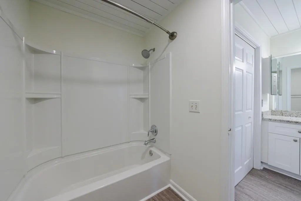 610 Abingdon Way, Atlanta, Georgia 30328, 2 Bedrooms Bedrooms, ,2 BathroomsBathrooms,Residential,Sold,610 Abingdon Way,7357510