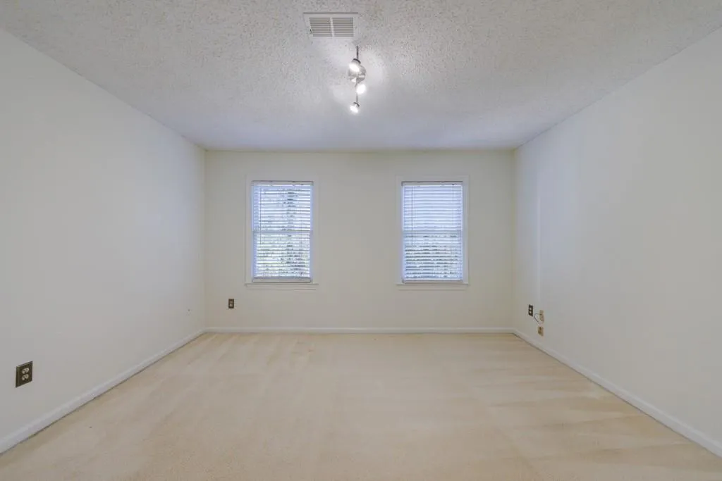 610 Abingdon Way, Atlanta, Georgia 30328, 2 Bedrooms Bedrooms, ,2 BathroomsBathrooms,Residential,Sold,610 Abingdon Way,7357510