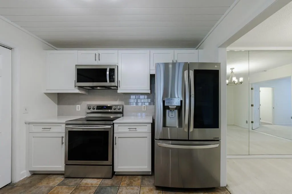 610 Abingdon Way, Atlanta, Georgia 30328, 2 Bedrooms Bedrooms, ,2 BathroomsBathrooms,Residential,Sold,610 Abingdon Way,7357510