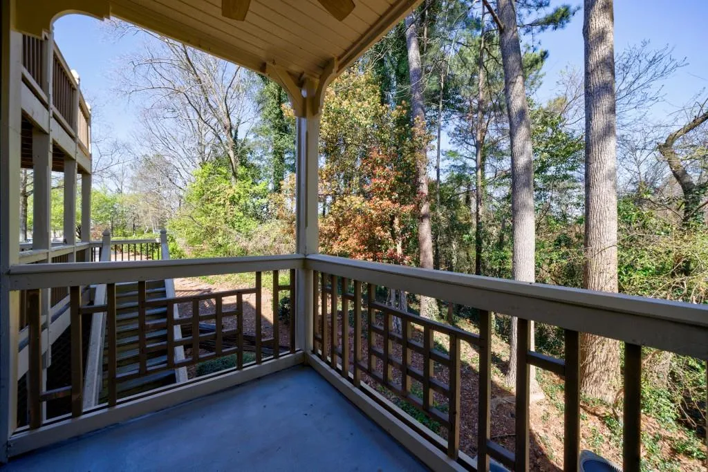 610 Abingdon Way, Atlanta, Georgia 30328, 2 Bedrooms Bedrooms, ,2 BathroomsBathrooms,Residential,Sold,610 Abingdon Way,7357510