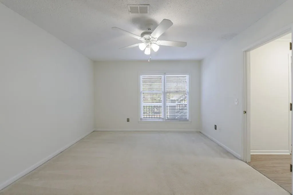 610 Abingdon Way, Atlanta, Georgia 30328, 2 Bedrooms Bedrooms, ,2 BathroomsBathrooms,Residential,Sold,610 Abingdon Way,7357510