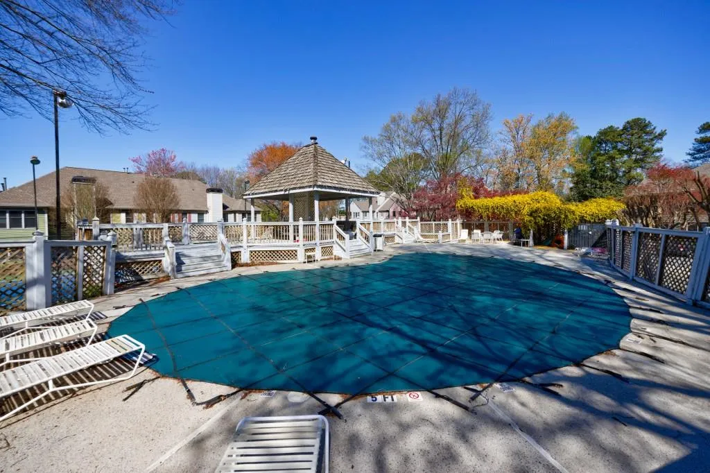 610 Abingdon Way, Atlanta, Georgia 30328, 2 Bedrooms Bedrooms, ,2 BathroomsBathrooms,Residential,Sold,610 Abingdon Way,7357510