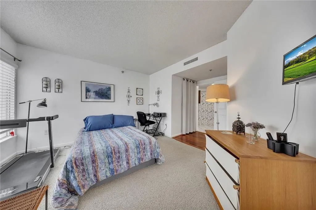1 Biscayne Drive Nw Unit 302, Atlanta, Georgia 30309, 1 Bedroom Bedrooms, 0 ,1 BathroomBathrooms,Residential,For Sale,1 Biscayne Drive Nw Unit 302,7712016