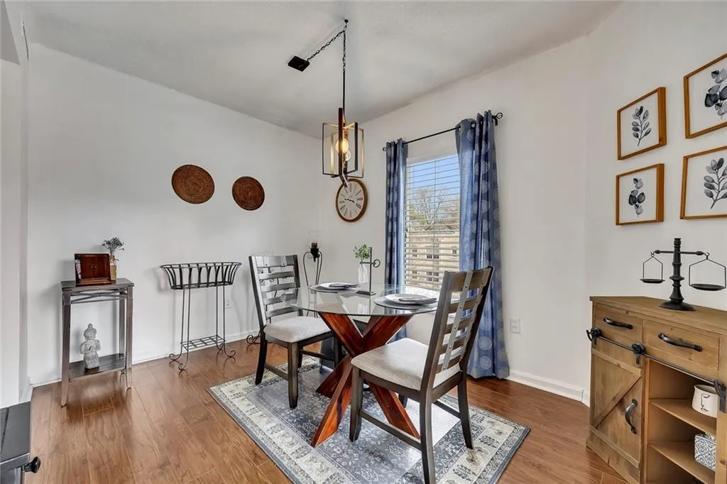 1 Biscayne Drive Nw Unit 302, Atlanta, Georgia 30309, 1 Bedroom Bedrooms, 0 ,1 BathroomBathrooms,Residential,For Sale,1 Biscayne Drive Nw Unit 302,7712016