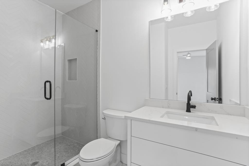 5895 Riverwood Drive, Sandy Springs, Georgia 30328, 5 Bedrooms Bedrooms, ,5 BathroomsBathrooms,Residential,Sold,5895 Riverwood Drive,7201318