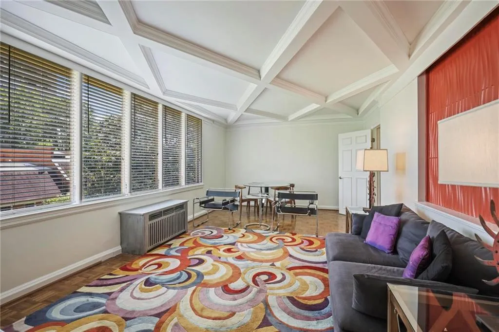 2637 Peachtree Road Ne Unit 407, Atlanta, Georgia 30305, 2 Bedrooms Bedrooms, ,3 BathroomsBathrooms,Residential,For Sale,2637 Peachtree Road Ne Unit 407,7558043