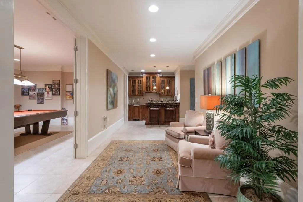 780 Lovette Lane Ne, Atlanta, Georgia 30342, 6 Bedrooms Bedrooms, 0 ,6 BathroomsBathrooms,Residential,For Sale,780 Lovette Lane Ne,7802052