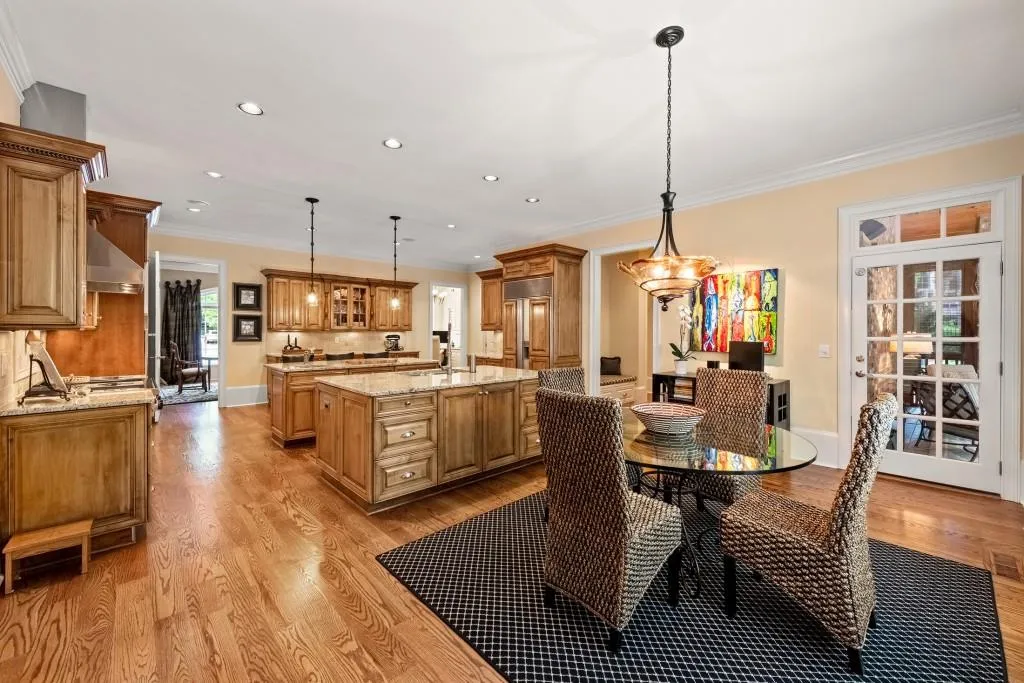 780 Lovette Lane Ne, Atlanta, Georgia 30342, 6 Bedrooms Bedrooms, 0 ,6 BathroomsBathrooms,Residential,For Sale,780 Lovette Lane Ne,7802052