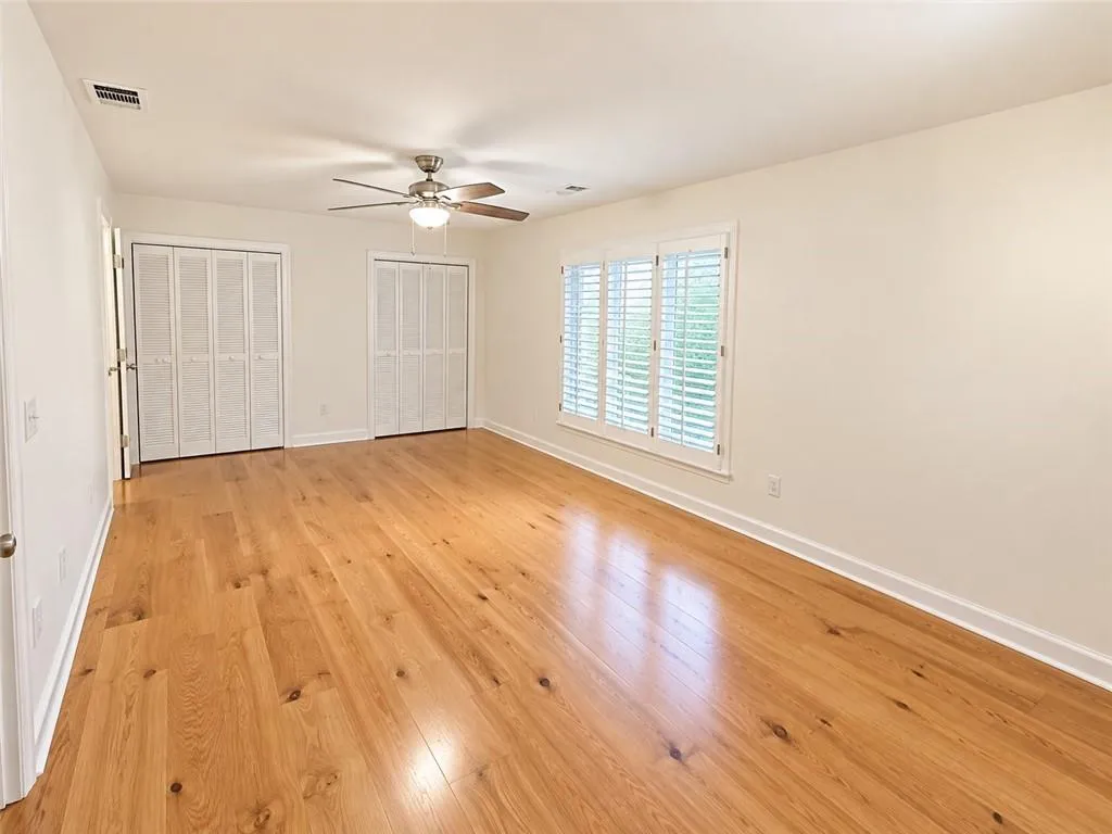 60 Ivy Parkway Ne, Atlanta, Georgia 30342, 3 Bedrooms Bedrooms, 0 ,2 BathroomsBathrooms,Residential,For Sale,60 Ivy Parkway Ne,7844035