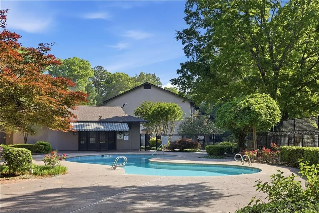 60 Ivy Parkway Ne, Atlanta, Georgia 30342, 3 Bedrooms Bedrooms, 0 ,2 BathroomsBathrooms,Residential,For Sale,60 Ivy Parkway Ne,7844035