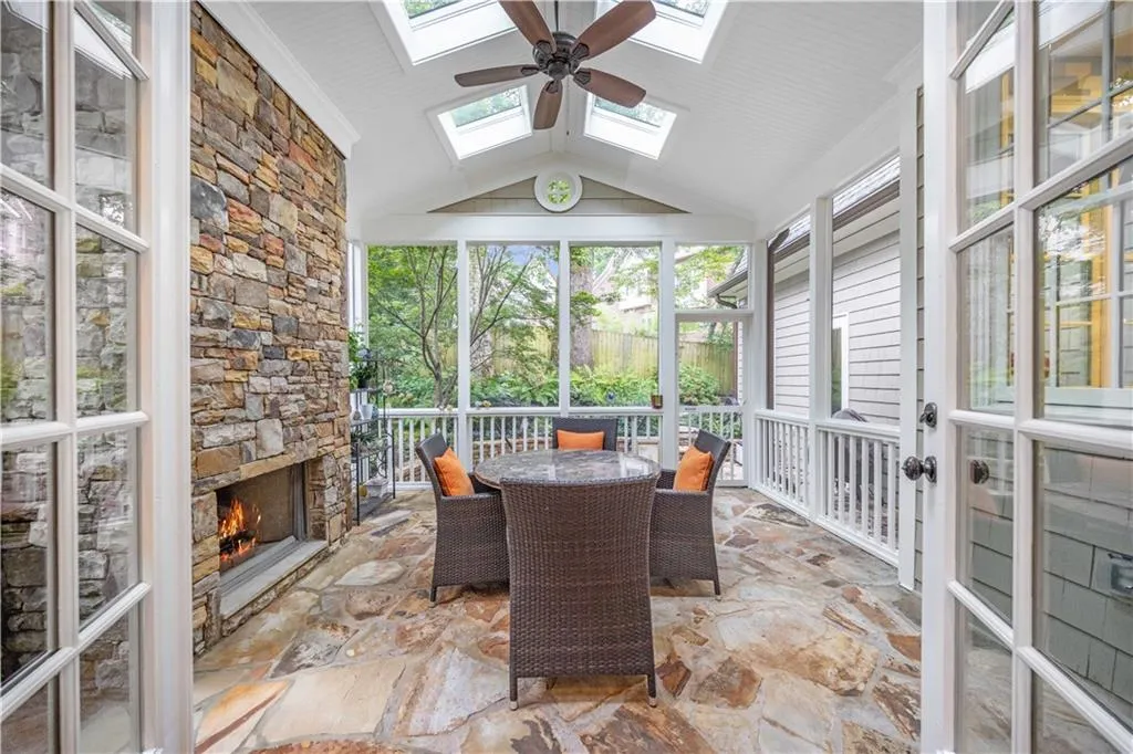 827 Sherwood Road Ne, Atlanta, Georgia 30324, 5 Bedrooms Bedrooms, ,5 BathroomsBathrooms,Residential,For Sale,827 Sherwood Road Ne,7623282