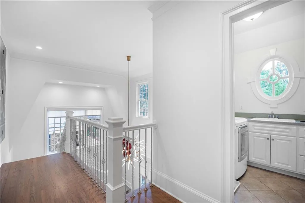 827 Sherwood Road Ne, Atlanta, Georgia 30324, 5 Bedrooms Bedrooms, ,5 BathroomsBathrooms,Residential,For Sale,827 Sherwood Road Ne,7623282