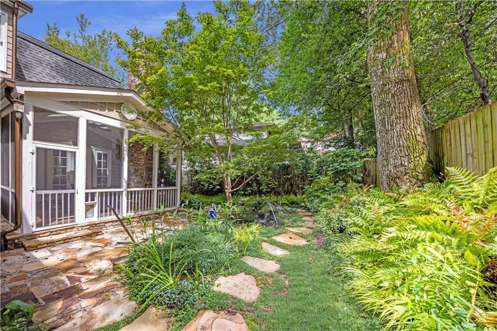 827 Sherwood Road Ne, Atlanta, Georgia 30324, 5 Bedrooms Bedrooms, ,5 BathroomsBathrooms,Residential,For Sale,827 Sherwood Road Ne,7623282