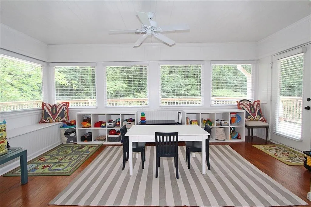 135 Stewart Drive, Atlanta, Georgia 30342, 4 Bedrooms Bedrooms, ,3 BathroomsBathrooms,Residential,Sold,135 Stewart Drive,5694808