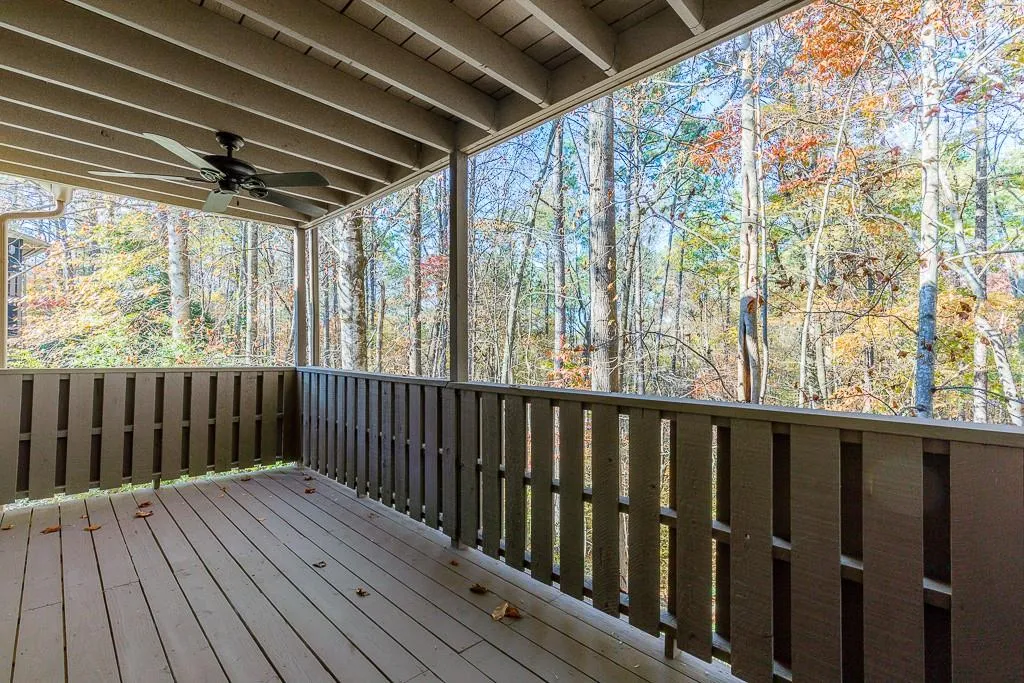 203 Woodcliff Drive Unit 203, Sandy Springs, Georgia 30350, 2 Bedrooms Bedrooms, ,2 BathroomsBathrooms,Residential,Sold,203 Woodcliff Drive Unit 203,6648835