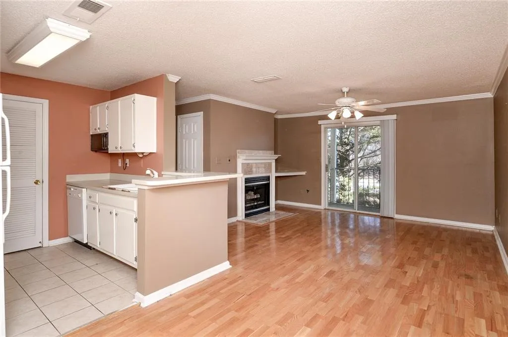 108 Granville Court, Atlanta, Georgia 30328, 1 Bedroom Bedrooms, ,1 BathroomBathrooms,Residential,Sold,108 Granville Court,5955214