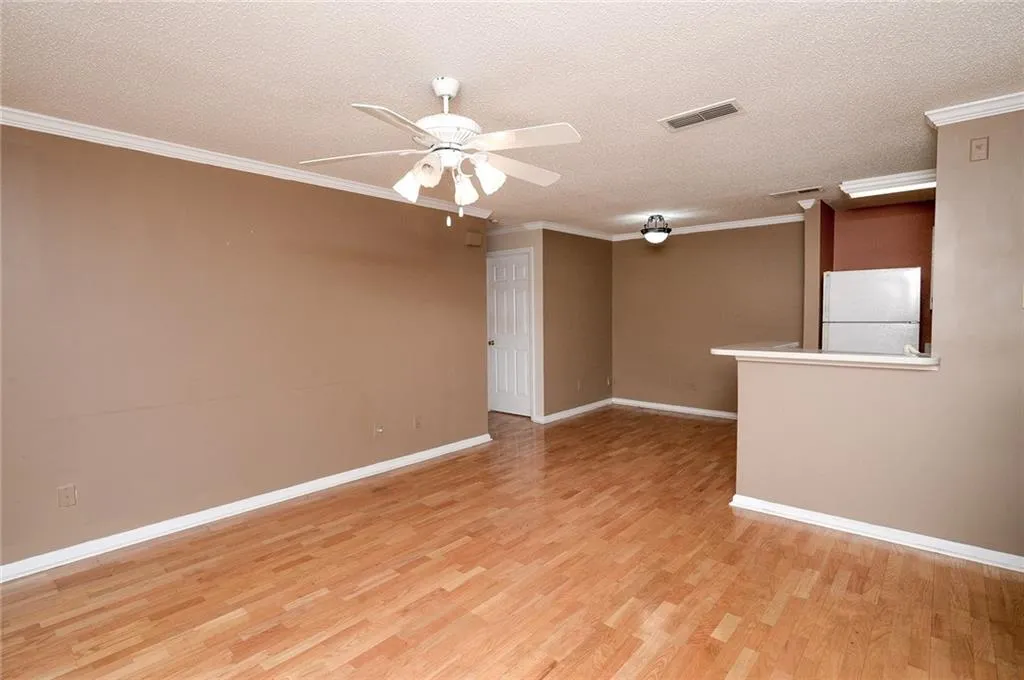 108 Granville Court, Atlanta, Georgia 30328, 1 Bedroom Bedrooms, ,1 BathroomBathrooms,Residential,Sold,108 Granville Court,5955214