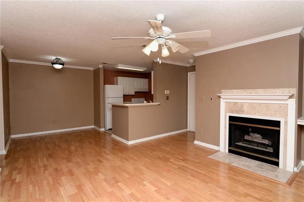 108 Granville Court, Atlanta, Georgia 30328, 1 Bedroom Bedrooms, ,1 BathroomBathrooms,Residential,Sold,108 Granville Court,5955214