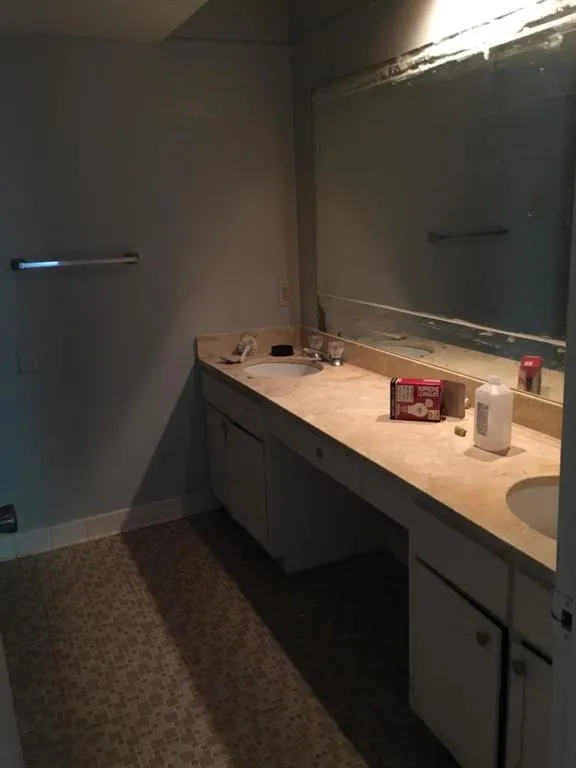 6851 Roswell Road Unit Q-18, Sandy Springs, Georgia 30328, 4 Bedrooms Bedrooms, ,2 BathroomsBathrooms,Residential,Sold,6851 Roswell Road Unit Q-18,5886877