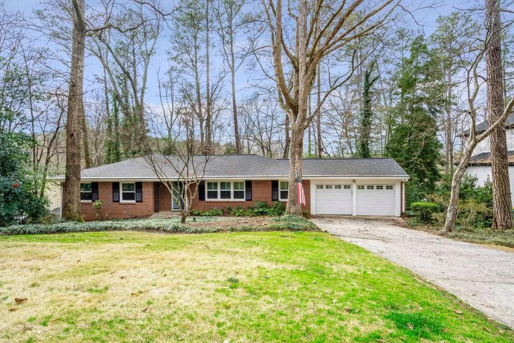 770 Starlight Drive Ne, Atlanta, Georgia 30342, 3 Bedrooms Bedrooms, ,2 BathroomsBathrooms,Residential,Sold,770 Starlight Drive Ne,6834097