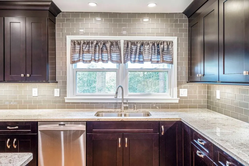 770 Starlight Drive Ne, Atlanta, Georgia 30342, 3 Bedrooms Bedrooms, ,2 BathroomsBathrooms,Residential,Sold,770 Starlight Drive Ne,6834097