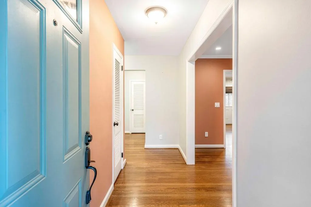 770 Starlight Drive Ne, Atlanta, Georgia 30342, 3 Bedrooms Bedrooms, ,2 BathroomsBathrooms,Residential,Sold,770 Starlight Drive Ne,6834097