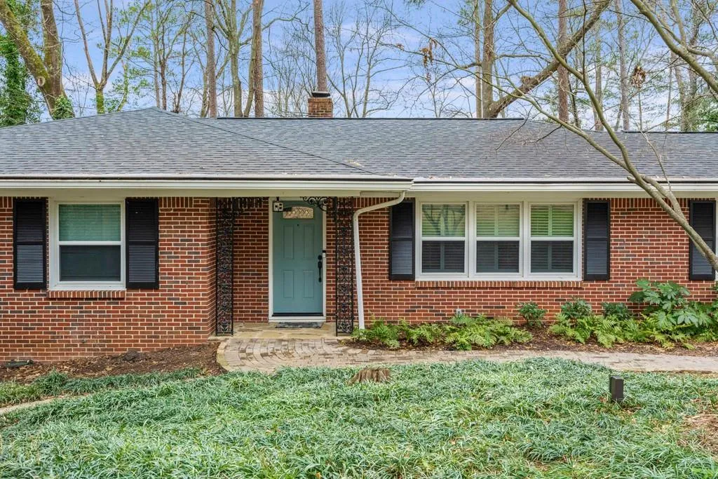 770 Starlight Drive Ne, Atlanta, Georgia 30342, 3 Bedrooms Bedrooms, ,2 BathroomsBathrooms,Residential,Sold,770 Starlight Drive Ne,6834097