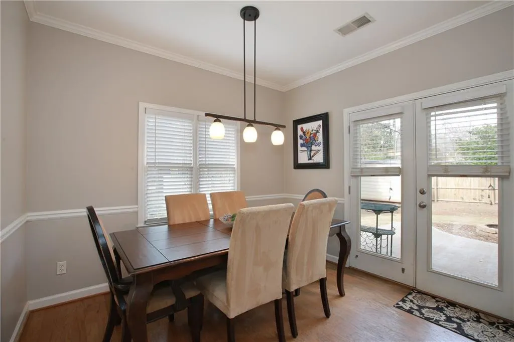 396 Carolwood Lane, Atlanta, Georgia 30342, 3 Bedrooms Bedrooms, ,2 BathroomsBathrooms,Residential,Sold,396 Carolwood Lane,5795377