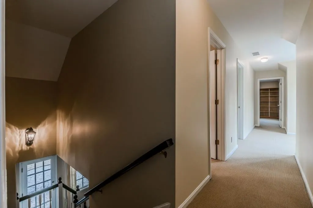 155 Black Water Cove, Sandy Springs, Georgia 30328, 5 Bedrooms Bedrooms, ,2 BathroomsBathrooms,Residential,Sold,155 Black Water Cove,5955878