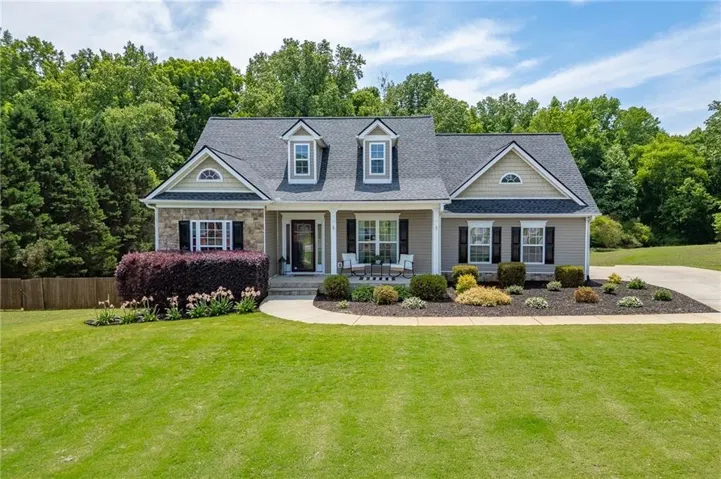 131 Wood Cove, Jefferson, Georgia 30549