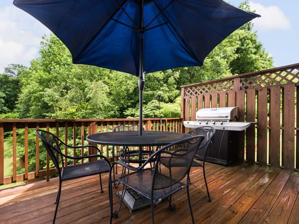 7871 Kiverton Place, Sandy Springs, Georgia 30350, 3 Bedrooms Bedrooms, ,3 BathroomsBathrooms,Residential,Sold,7871 Kiverton Place,5858249