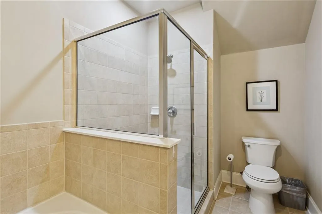 291 Le Gran Bend Unit 291, Atlanta, Georgia 30328, 2 Bedrooms Bedrooms, ,2 BathroomsBathrooms,Residential,For Sale,291 Le Gran Bend Unit 291,7758176