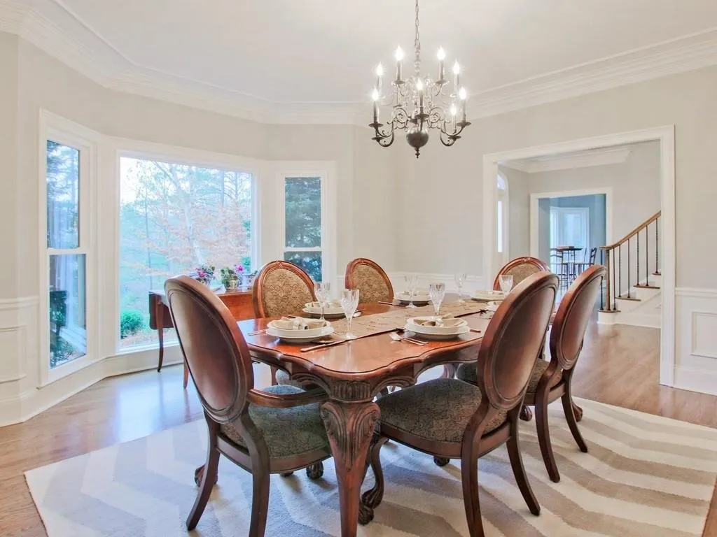 9590 Huntcliff Trace, Sandy Springs, Georgia 30350, 5 Bedrooms Bedrooms, ,5 BathroomsBathrooms,Residential,Sold,9590 Huntcliff Trace,6680604