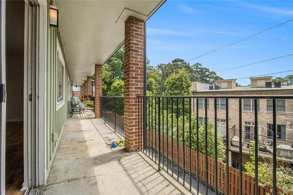 1705 Monroe Drive Ne Unit B4, Atlanta, Georgia 30324, 2 Bedrooms Bedrooms, ,1 BathroomBathrooms,Residential,For Sale,1705 Monroe Drive Ne Unit B4,7636737