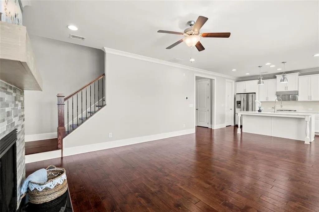 7615 Glisten Avenue, Sandy Springs, Georgia 30328, 5 Bedrooms Bedrooms, ,3 BathroomsBathrooms,Residential,Sold,7615 Glisten Avenue,7242621 7615 Glisten Avenue, Sandy Springs, Georgia 30328, 5 Bedrooms Bedrooms, ,3 BathroomsBathrooms,Residential,Sold,7615 Glisten Avenue,7242621