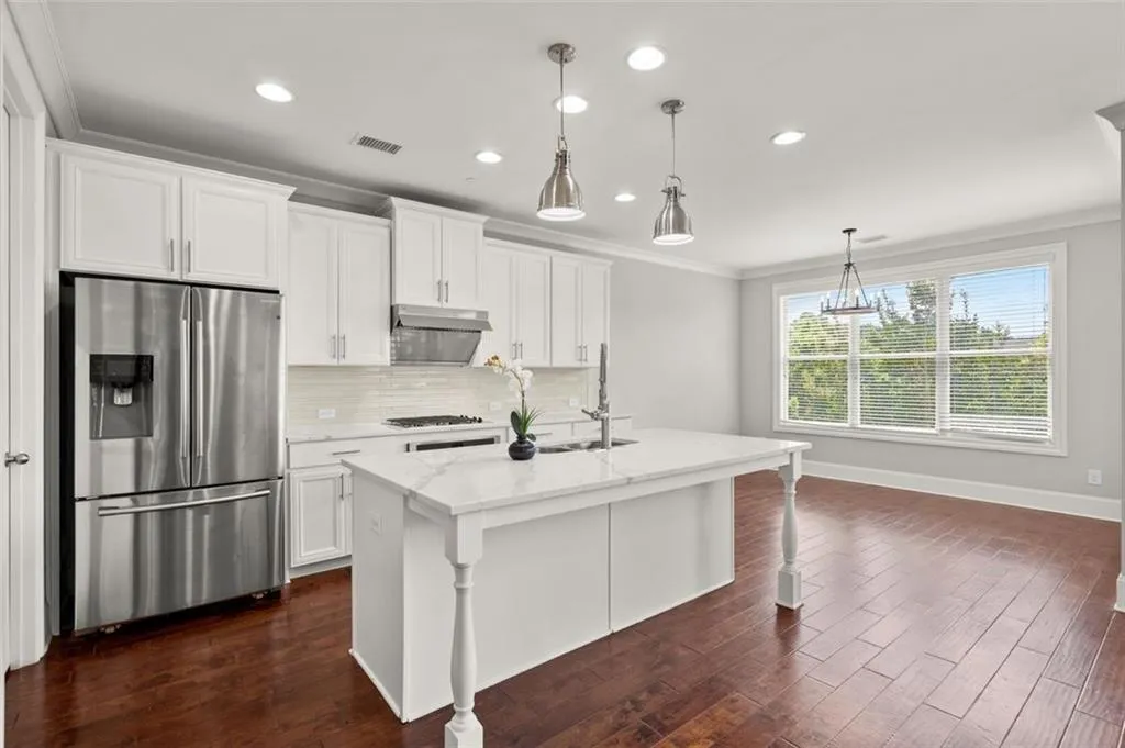 7615 Glisten Avenue, Sandy Springs, Georgia 30328, 5 Bedrooms Bedrooms, ,3 BathroomsBathrooms,Residential,Sold,7615 Glisten Avenue,7242621 7615 Glisten Avenue, Sandy Springs, Georgia 30328, 5 Bedrooms Bedrooms, ,3 BathroomsBathrooms,Residential,Sold,7615 Glisten Avenue,7242621