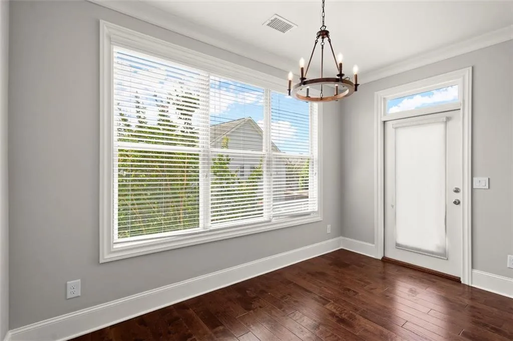 7615 Glisten Avenue, Sandy Springs, Georgia 30328, 5 Bedrooms Bedrooms, ,3 BathroomsBathrooms,Residential,Sold,7615 Glisten Avenue,7242621 7615 Glisten Avenue, Sandy Springs, Georgia 30328, 5 Bedrooms Bedrooms, ,3 BathroomsBathrooms,Residential,Sold,7615 Glisten Avenue,7242621