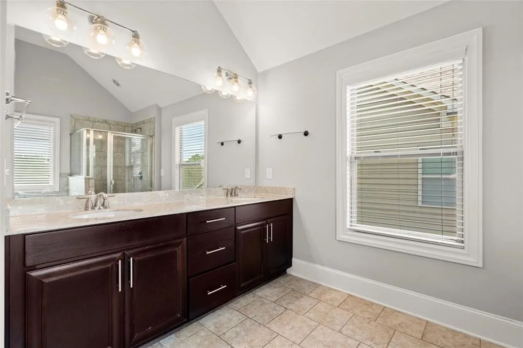 7615 Glisten Avenue, Sandy Springs, Georgia 30328, 5 Bedrooms Bedrooms, ,3 BathroomsBathrooms,Residential,Sold,7615 Glisten Avenue,7242621 7615 Glisten Avenue, Sandy Springs, Georgia 30328, 5 Bedrooms Bedrooms, ,3 BathroomsBathrooms,Residential,Sold,7615 Glisten Avenue,7242621