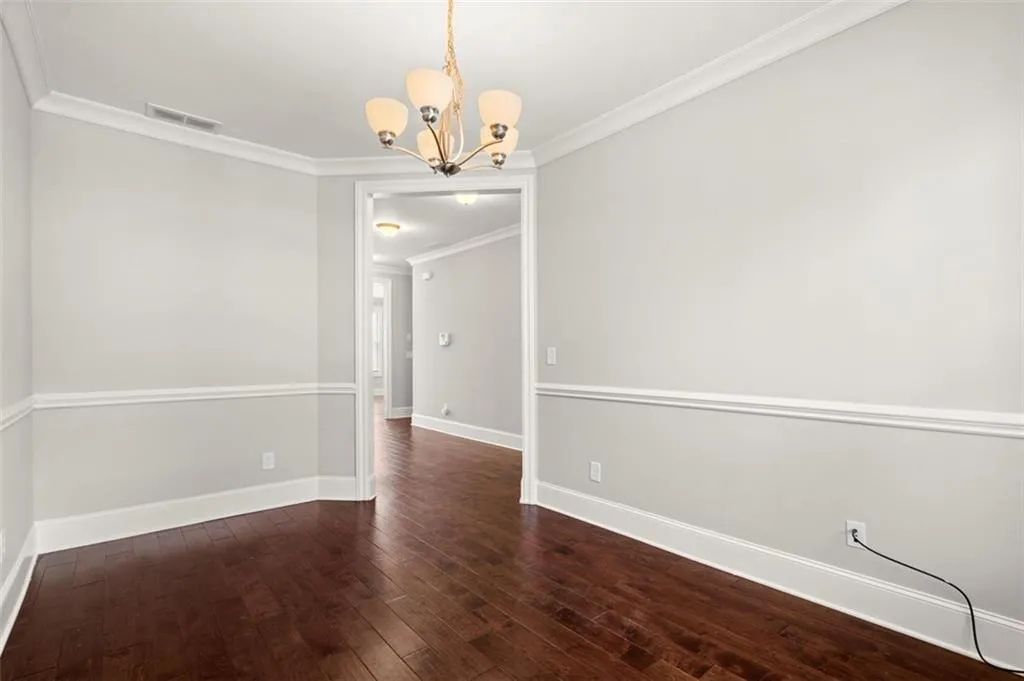 7615 Glisten Avenue, Sandy Springs, Georgia 30328, 5 Bedrooms Bedrooms, ,3 BathroomsBathrooms,Residential,Sold,7615 Glisten Avenue,7242621 7615 Glisten Avenue, Sandy Springs, Georgia 30328, 5 Bedrooms Bedrooms, ,3 BathroomsBathrooms,Residential,Sold,7615 Glisten Avenue,7242621