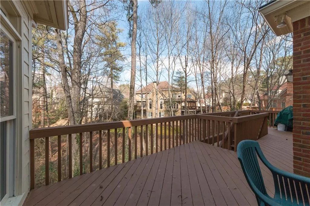 120 Wing Mill Road, Sandy Springs, Georgia 30350, 5 Bedrooms Bedrooms, ,4 BathroomsBathrooms,Residential,Sold,120 Wing Mill Road,5646310