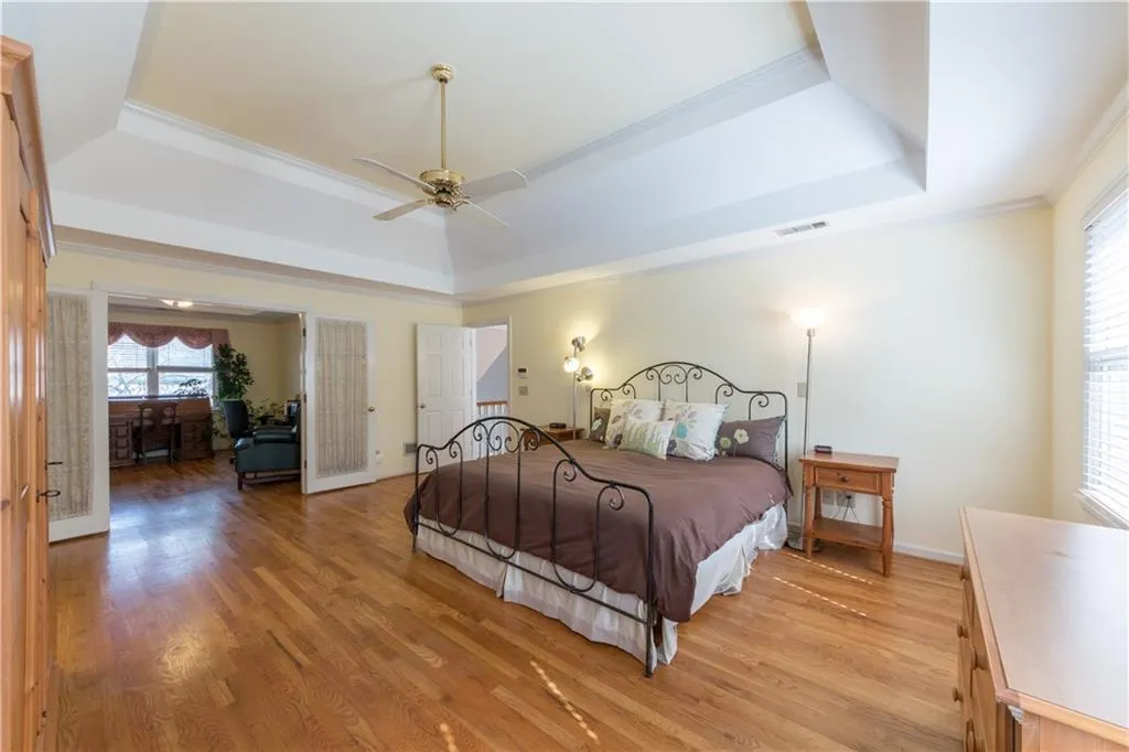 120 Wing Mill Road, Sandy Springs, Georgia 30350, 5 Bedrooms Bedrooms, ,4 BathroomsBathrooms,Residential,Sold,120 Wing Mill Road,5646310