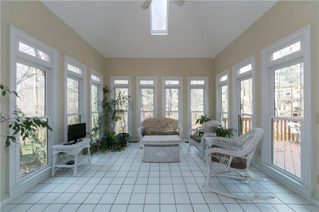 120 Wing Mill Road, Sandy Springs, Georgia 30350, 5 Bedrooms Bedrooms, ,4 BathroomsBathrooms,Residential,Sold,120 Wing Mill Road,5646310