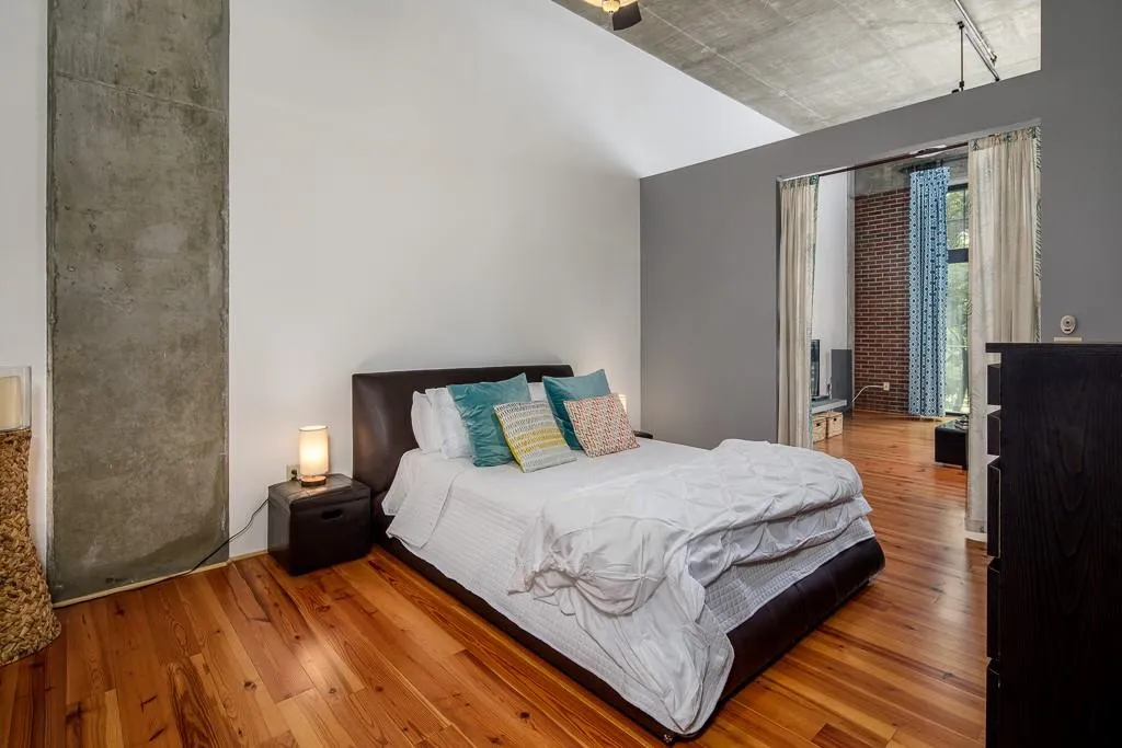 6105 Blue Stone Road Unit 206, Atlanta, Georgia 30328, 2 Bedrooms Bedrooms, ,2 BathroomsBathrooms,Residential,Sold,6105 Blue Stone Road Unit 206,6566024