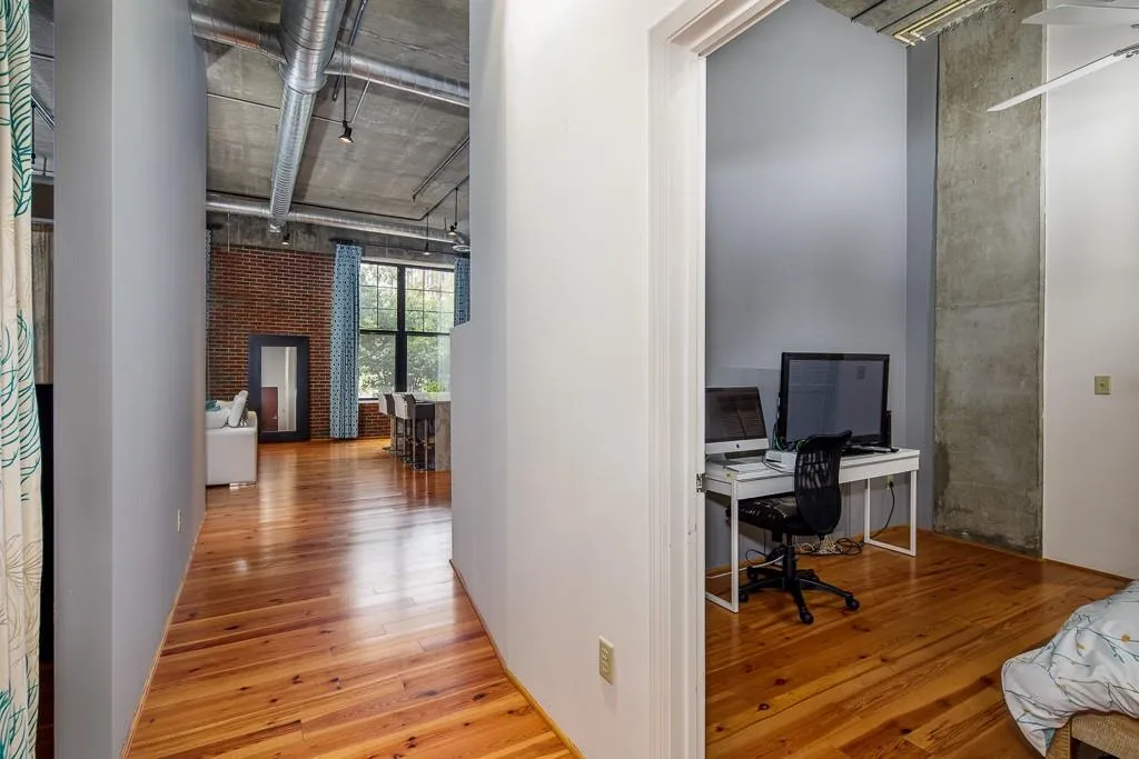 6105 Blue Stone Road Unit 206, Atlanta, Georgia 30328, 2 Bedrooms Bedrooms, ,2 BathroomsBathrooms,Residential,Sold,6105 Blue Stone Road Unit 206,6566024