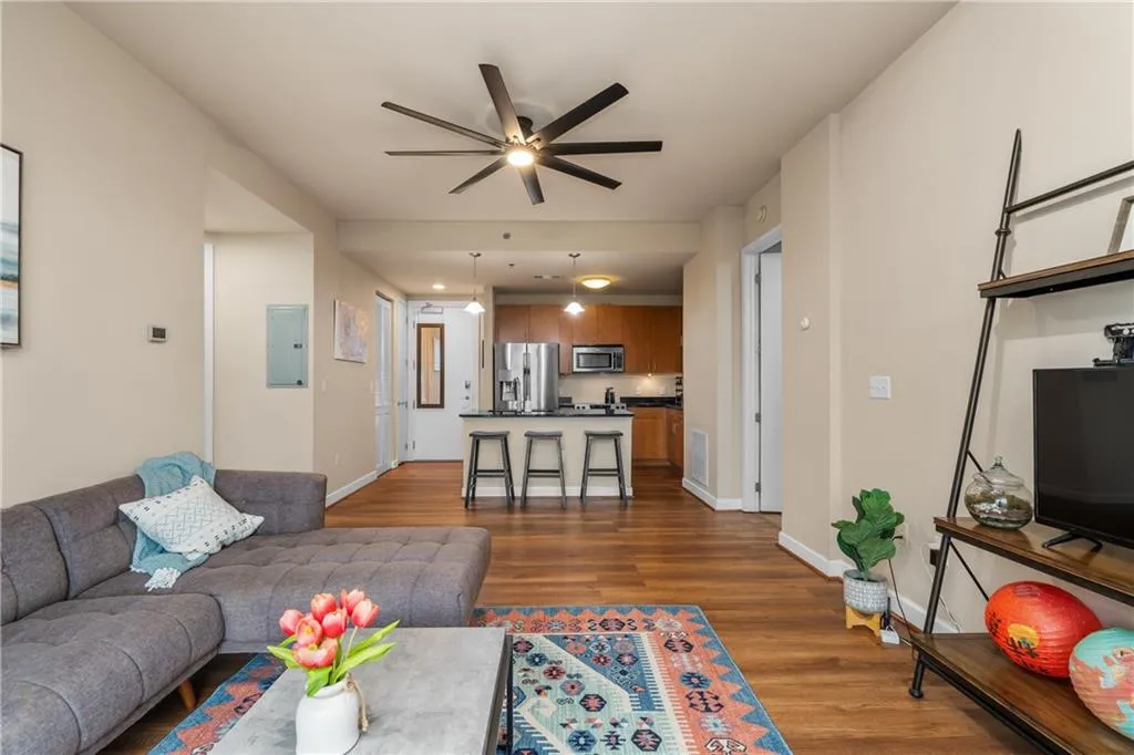 711 Cosmopolitan Unit 517, Atlanta, Georgia 30324, 2 Bedrooms Bedrooms, ,2 BathroomsBathrooms,Residential,For Sale,711 Cosmopolitan Unit 517,7626323