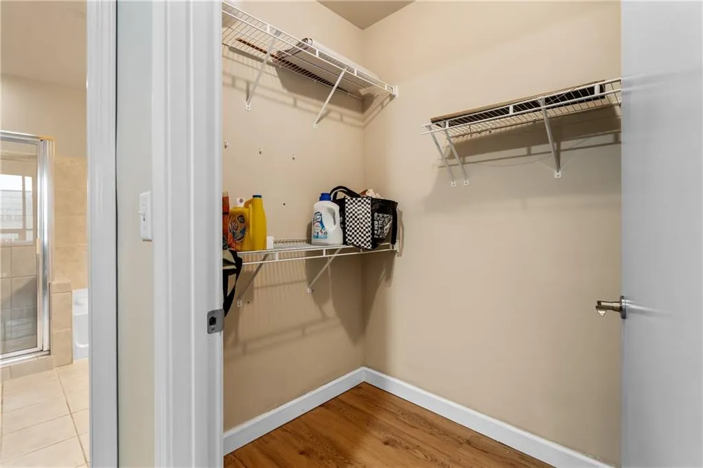 711 Cosmopolitan Unit 517, Atlanta, Georgia 30324, 2 Bedrooms Bedrooms, ,2 BathroomsBathrooms,Residential,For Sale,711 Cosmopolitan Unit 517,7626323