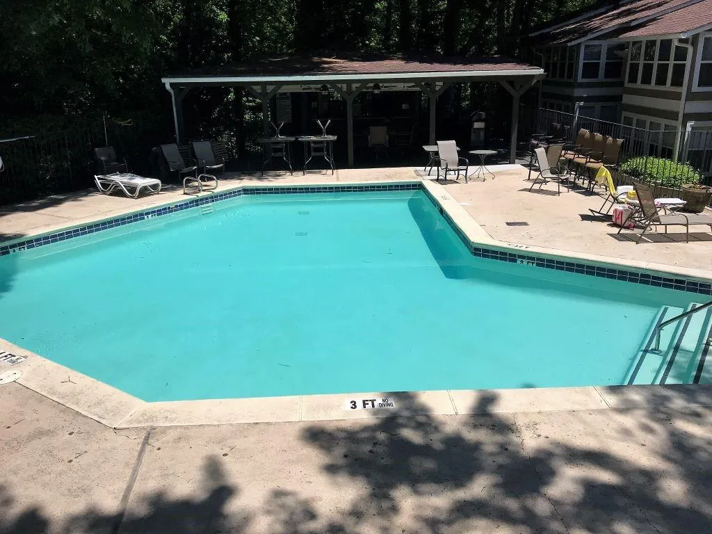 5143 Roswell Road Unit 5, Atlanta, Georgia 30342, 2 Bedrooms Bedrooms, ,1 BathroomBathrooms,Residential,Sold,5143 Roswell Road Unit 5,6717554